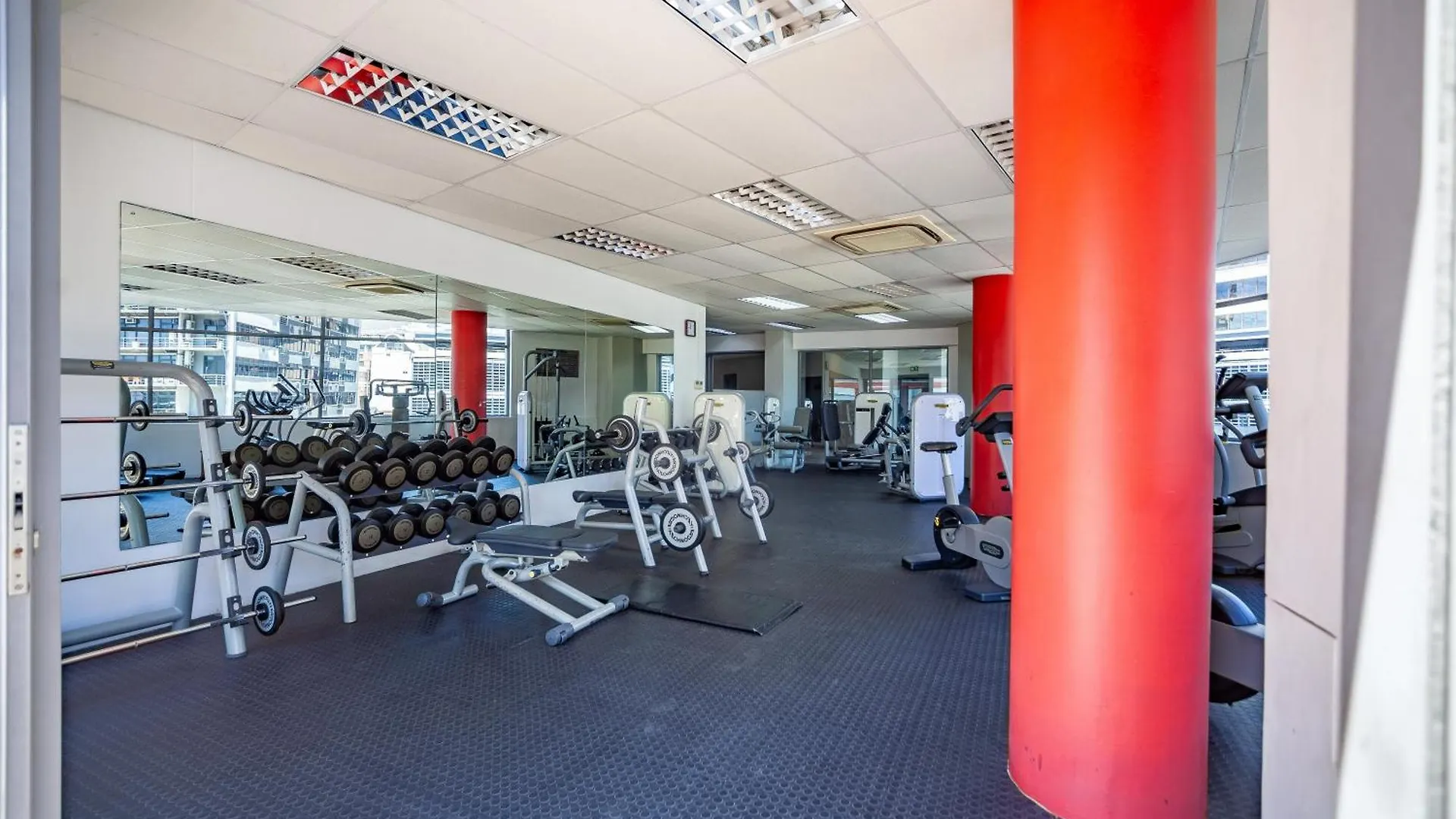 Modern 1 Bedroom Apartment No Loadshedding Kapstadt Südafrika